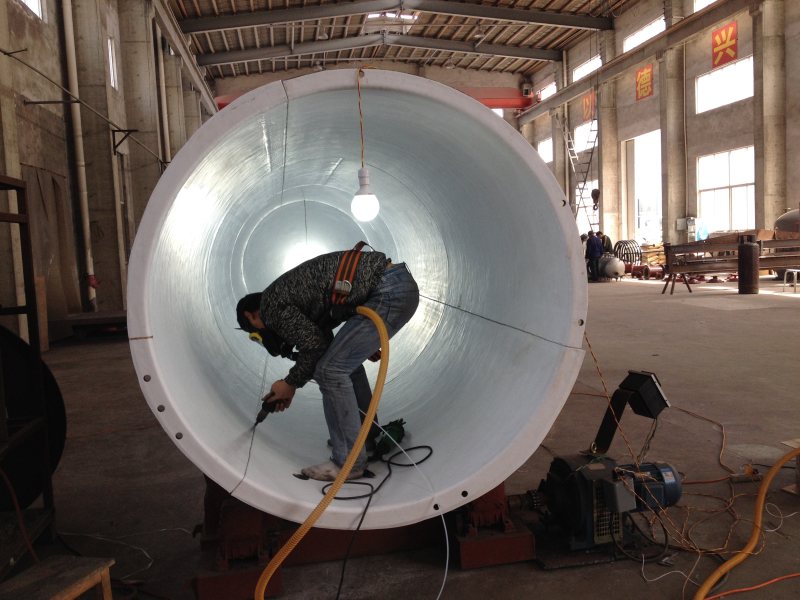 內襯聚四氟乙烯（PTFE）大型設備